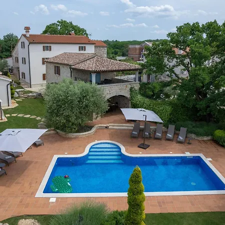 Villa Pilato Vižinada