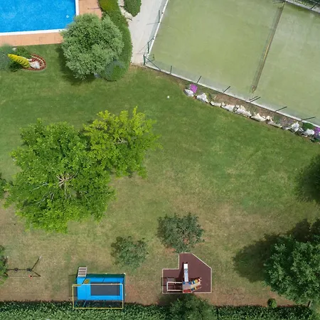 Pilato Villa *