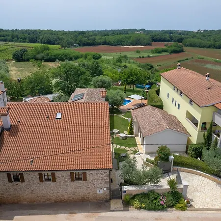 Pilato Villa *
